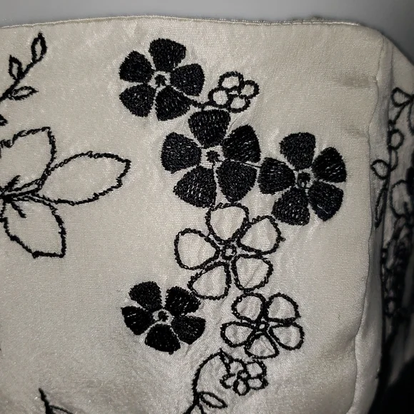 WHBM 100% silk dress - Picture 2 of 7